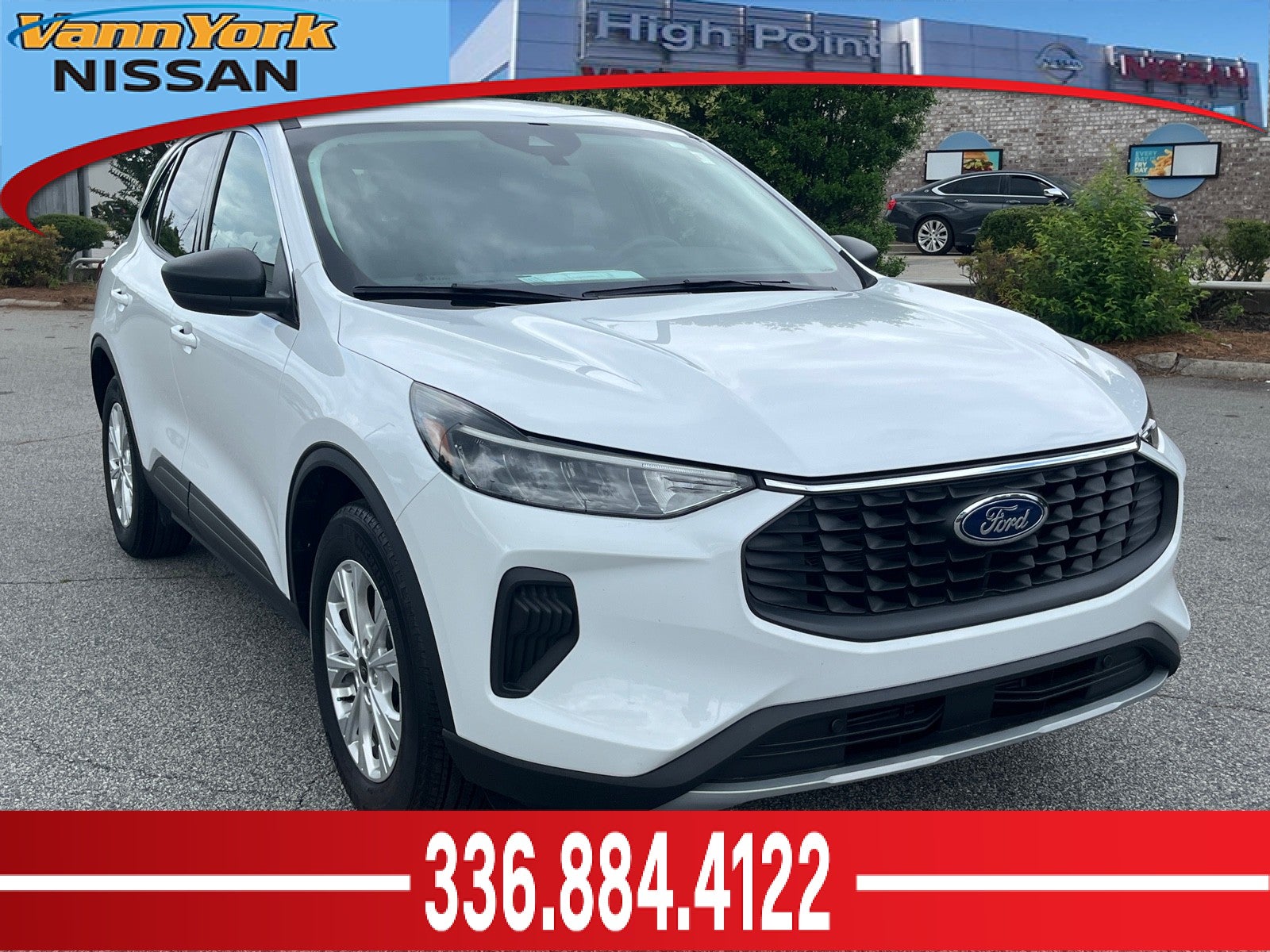 Oxford White 2024 Ford Escape SUV / Crossover Front-Wheel Drive Automatic