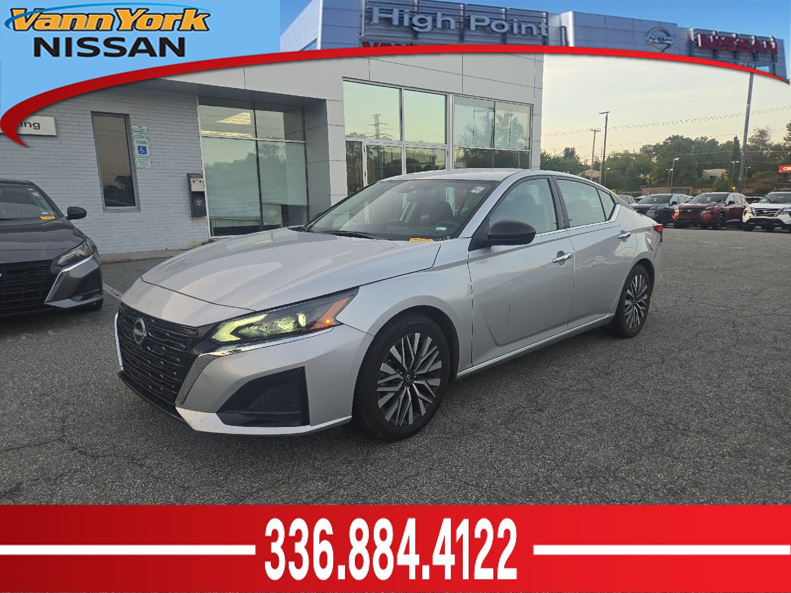 Brilliant Silver Metallic 2025 Nissan Altima Sedan Front-Wheel Drive Automatic