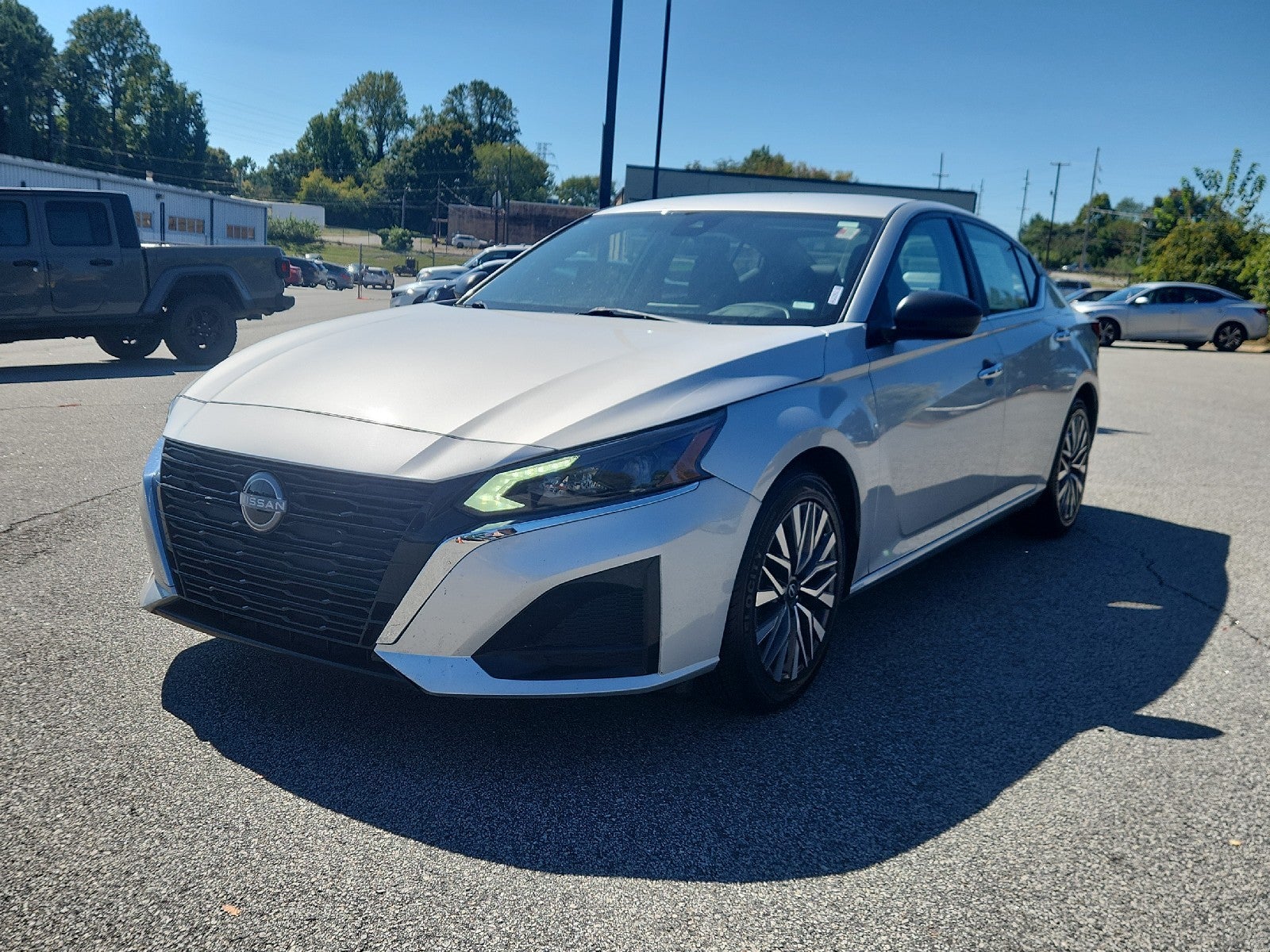 2025 Nissan Altima 2.5 SV FWD