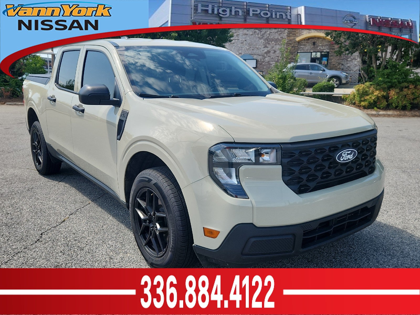 Desert Sand 2025 Ford Maverick Pickup Truck All-Wheel Drive Automatic