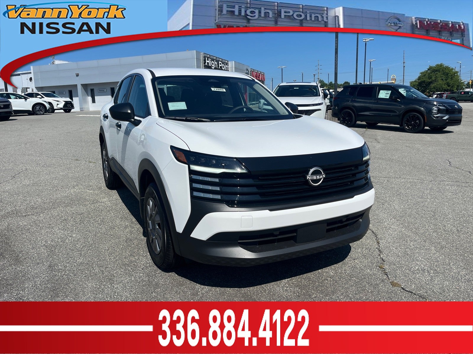 White (Fresh Powder) 2026 Nissan Kicks SUV / Crossover Front-Wheel Drive Automatic