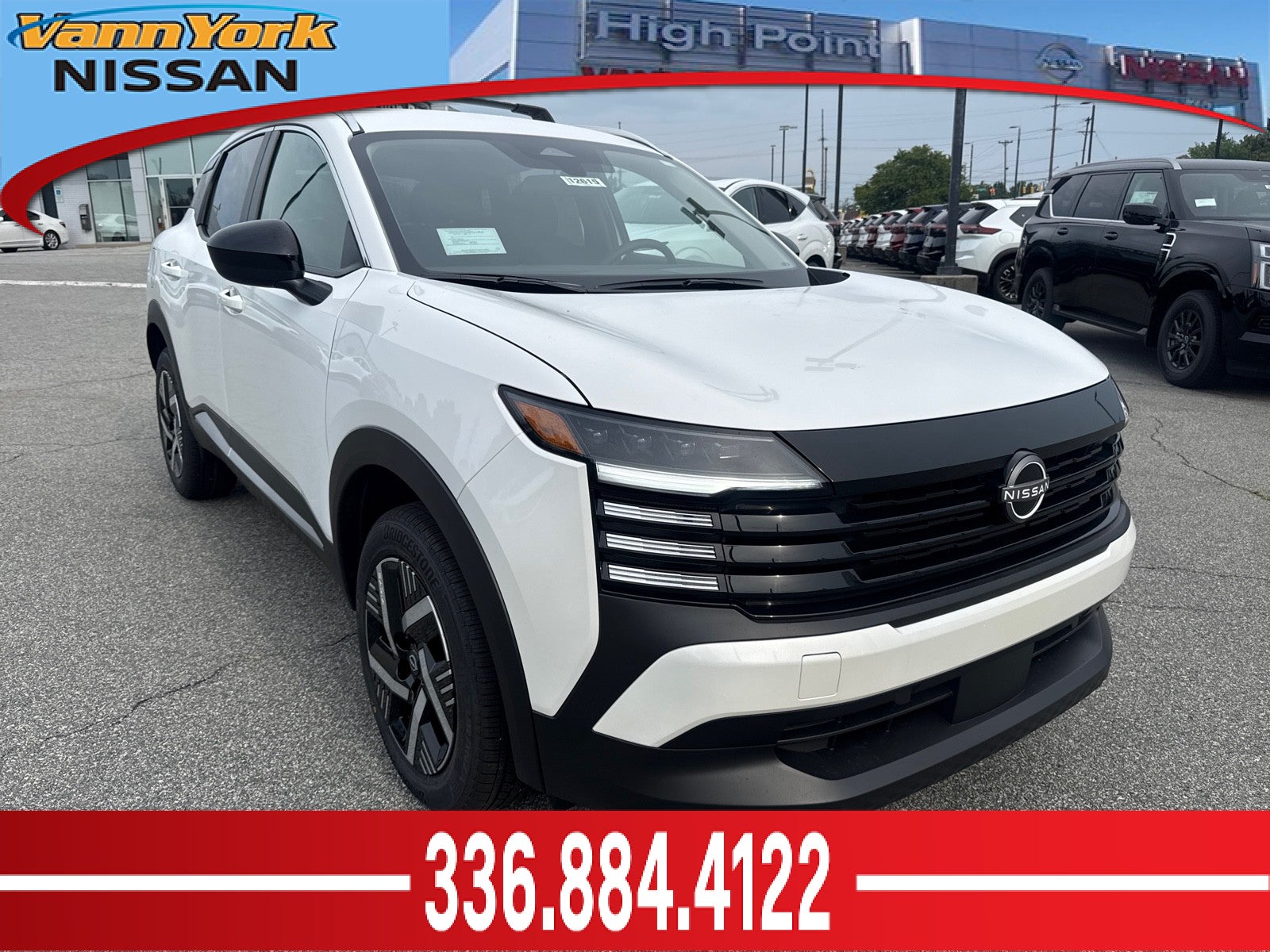 Aspen White Tricoat 2026 Nissan Kicks SUV / Crossover Front-Wheel Drive Automatic