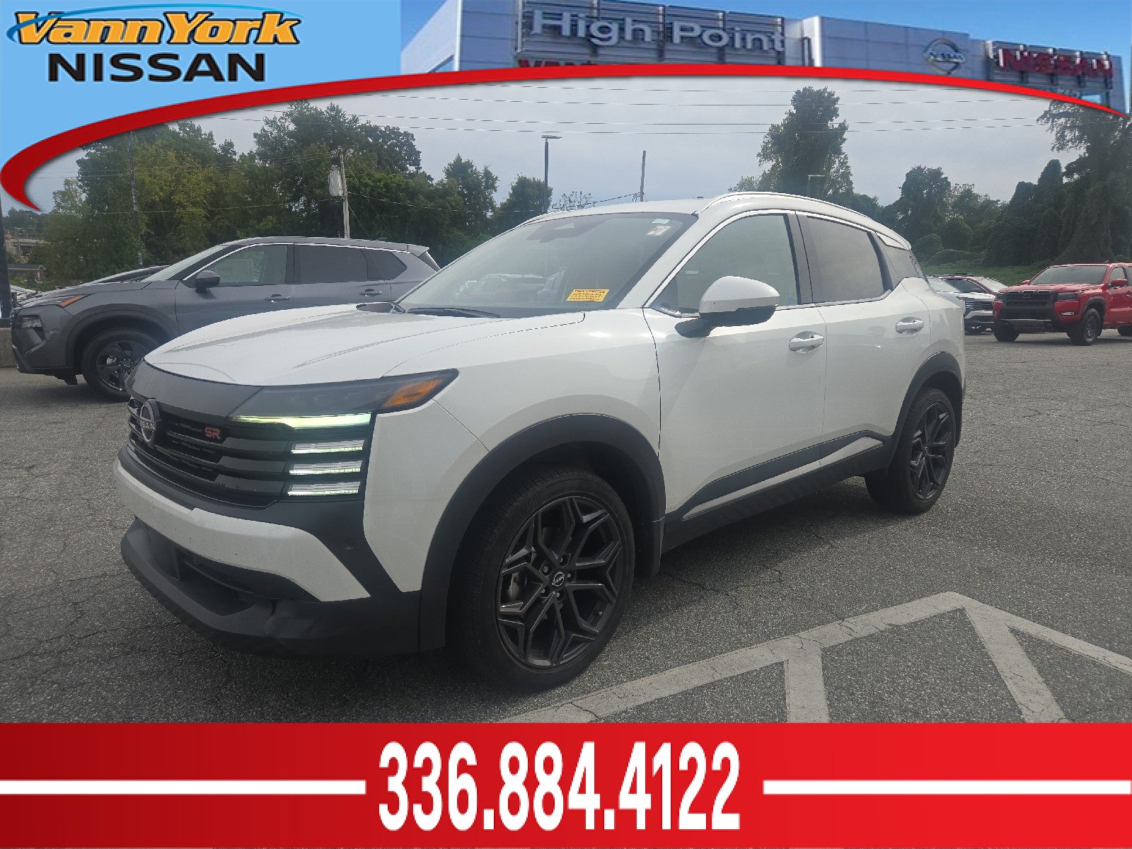 Aspen White Tricoat/Super Black 2025 Nissan Kicks SUV / Crossover All-Wheel Drive Automatic