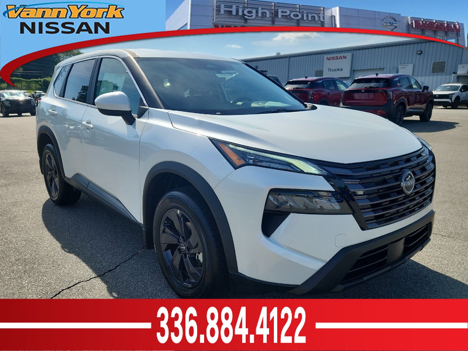 Everest White Pearl Tricoat 2026 Nissan Rogue SUV / Crossover Front-Wheel Drive Automatic