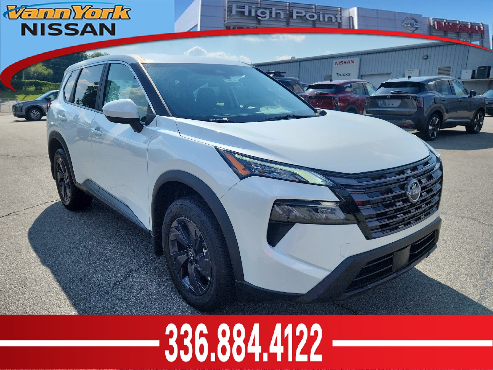 Everest White Pearl Tricoat 2026 Nissan Rogue SUV / Crossover Front-Wheel Drive Automatic