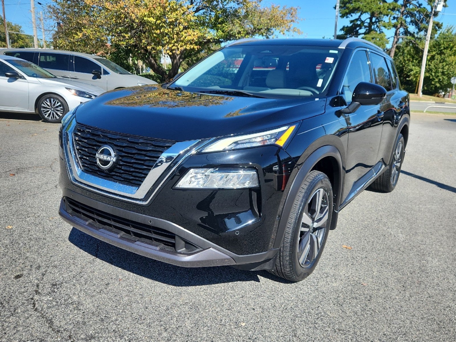 2023 Nissan Rogue SL FWD