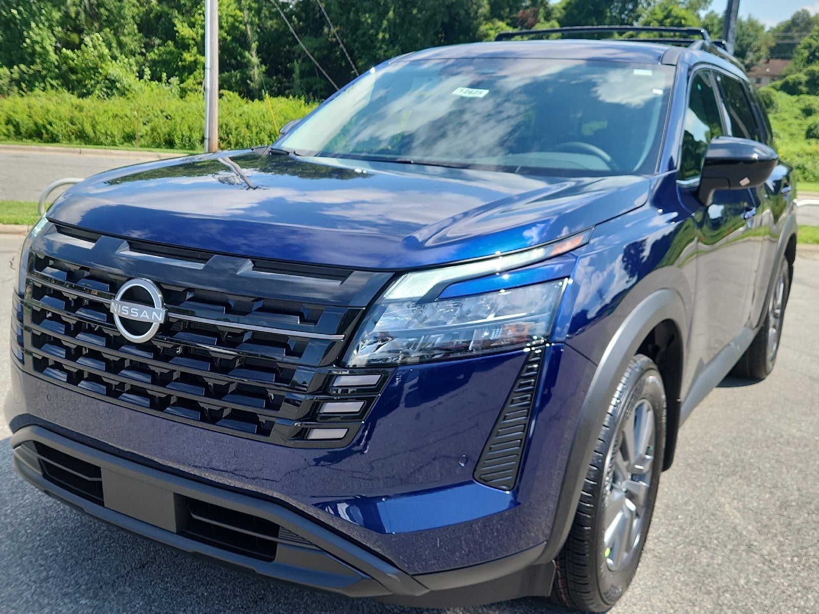 Deep Ocean Blue Pearl 2026 Nissan Pathfinder SUV / Crossover All-Wheel Drive Automatic