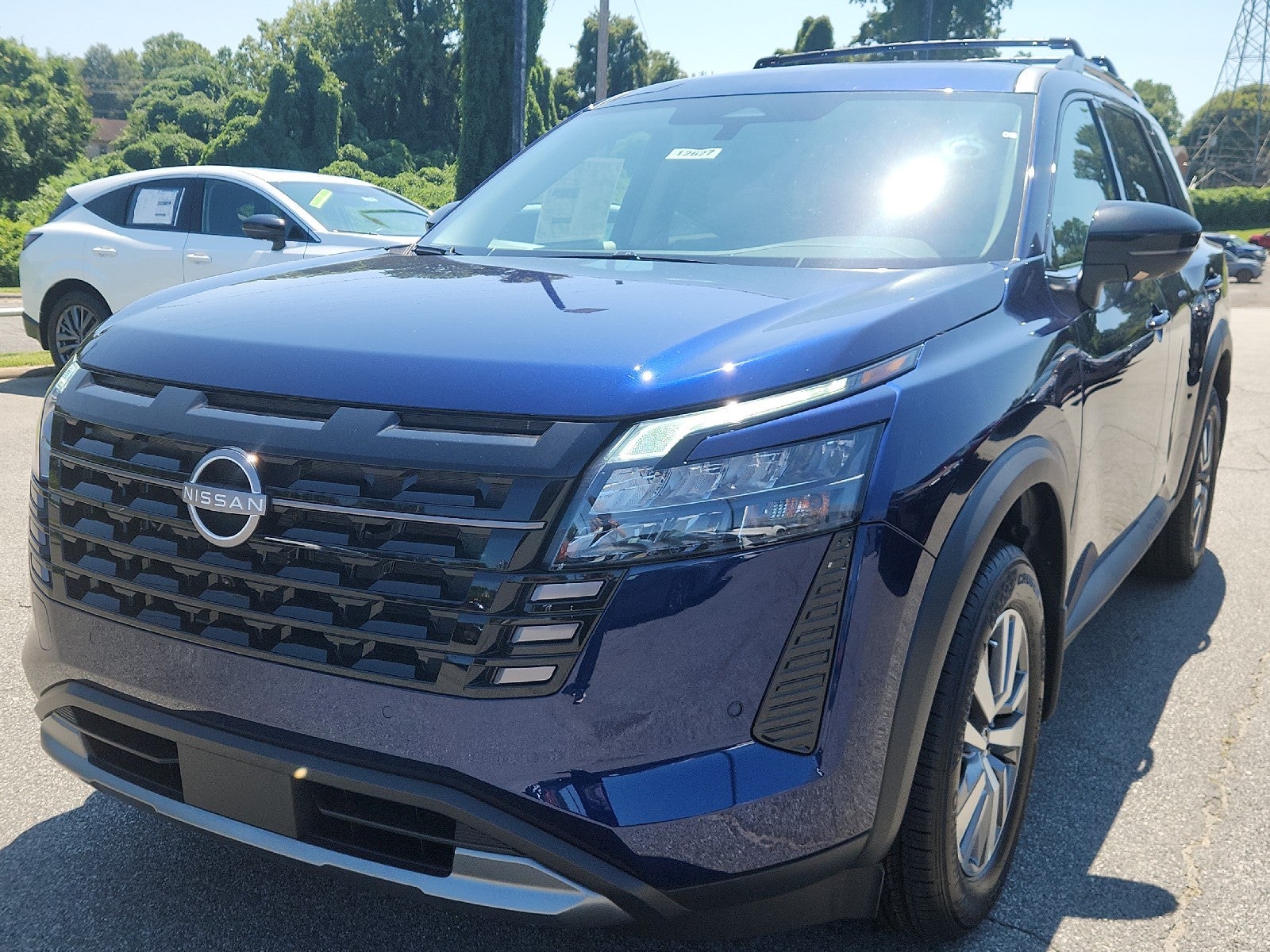 Deep Ocean Blue Pearl 2026 Nissan Pathfinder SUV / Crossover Front-Wheel Drive Automatic