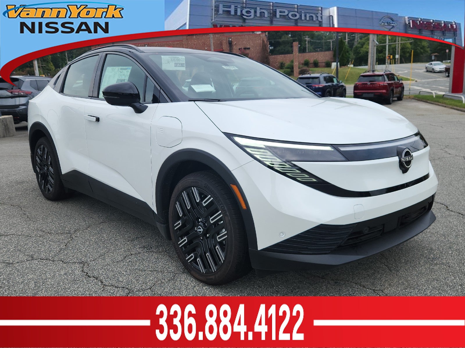 Everest White Pearl Tricoat 2026 Nissan LEAF SUV / Crossover Front-Wheel Drive Automatic