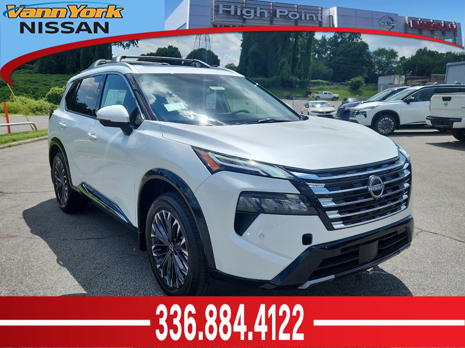 Everest White Pearl Tricoat 2026 Nissan Rogue SUV / Crossover All-Wheel Drive Automatic