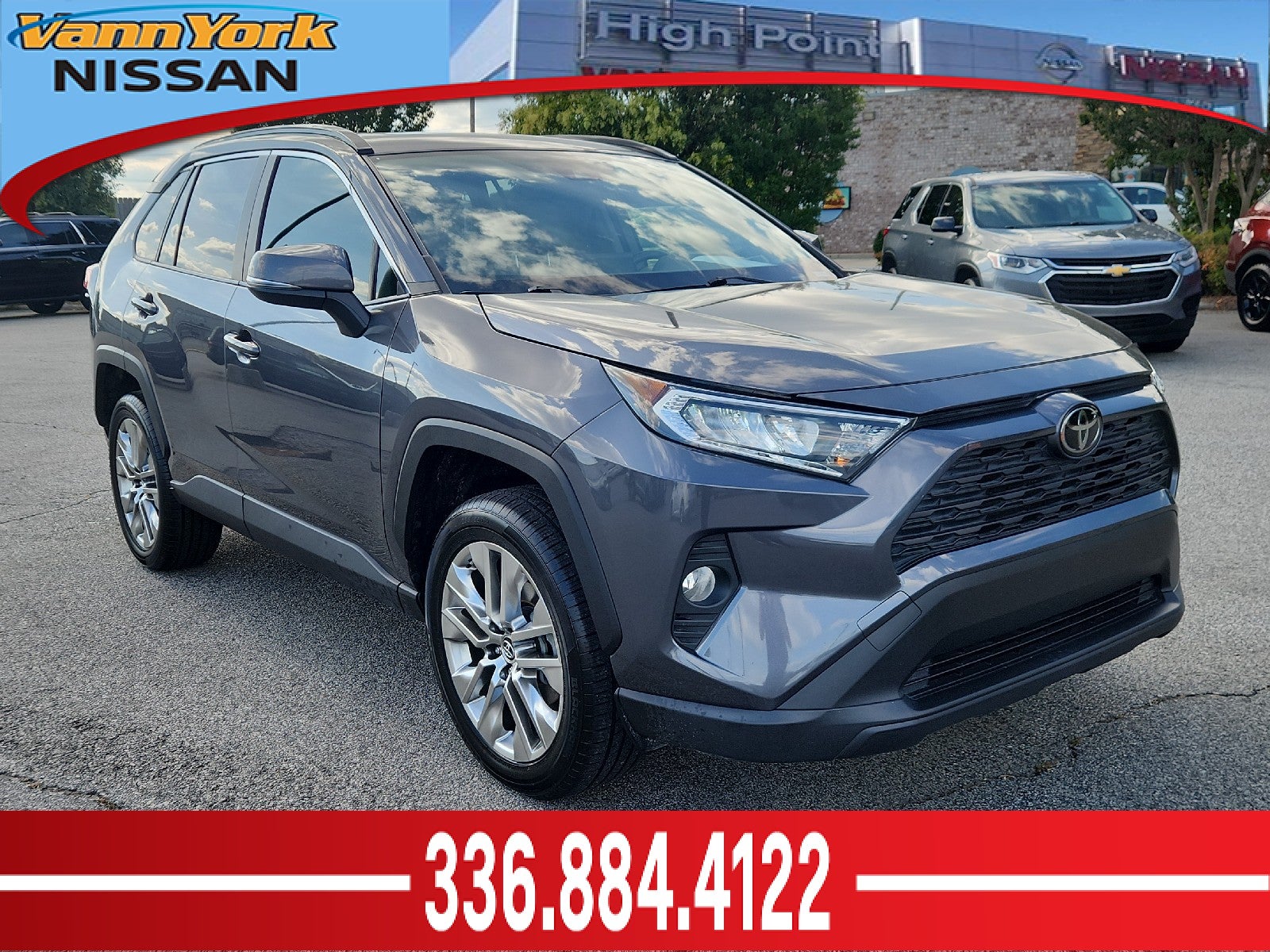 Magnetic Gray Metallic 2019 Toyota RAV4 SUV / Crossover Front-Wheel Drive Automatic