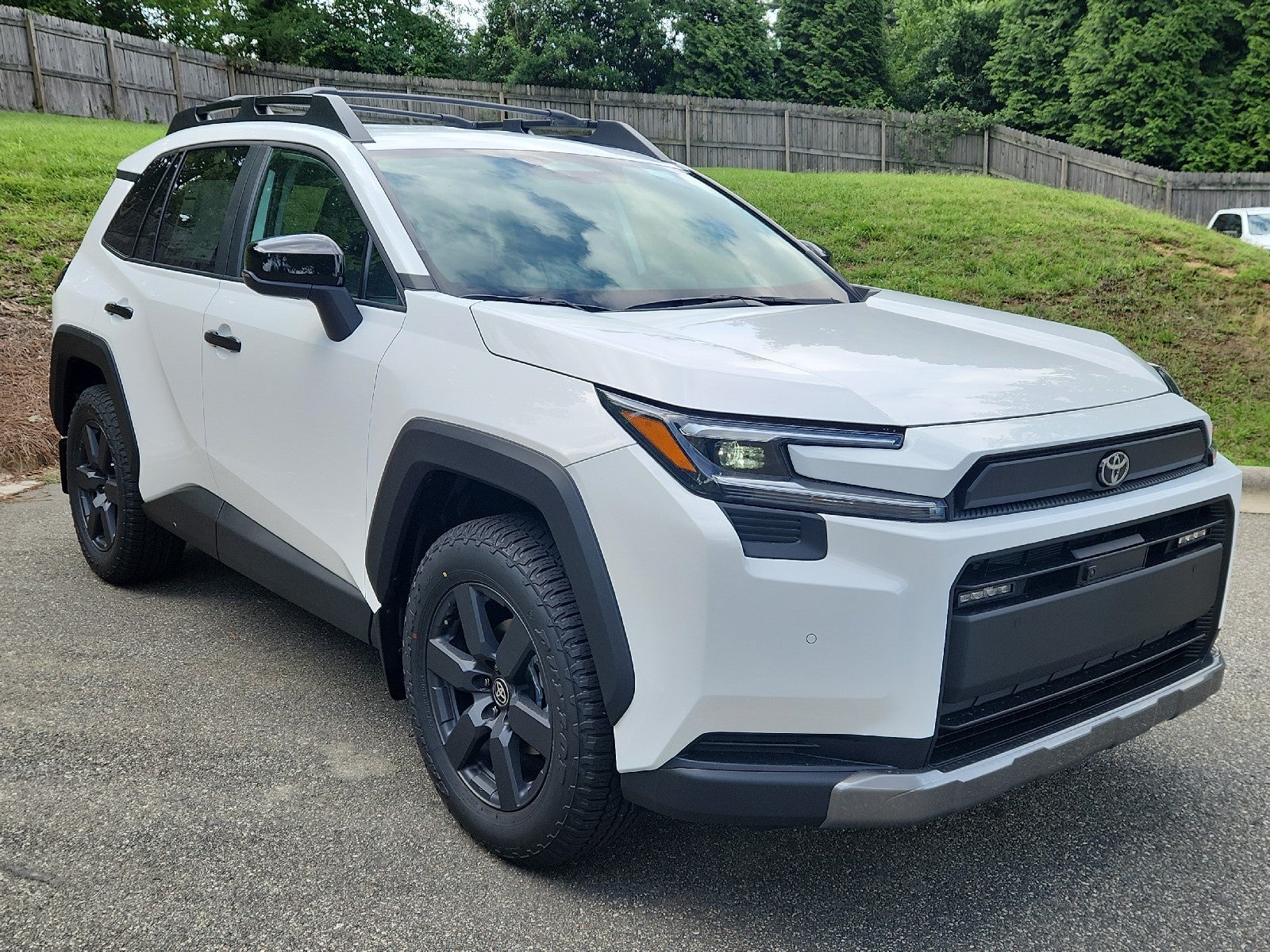 Ice Cap 2026 Toyota RAV4 SUV / Crossover All-Wheel Drive Continuously Variable Transmission