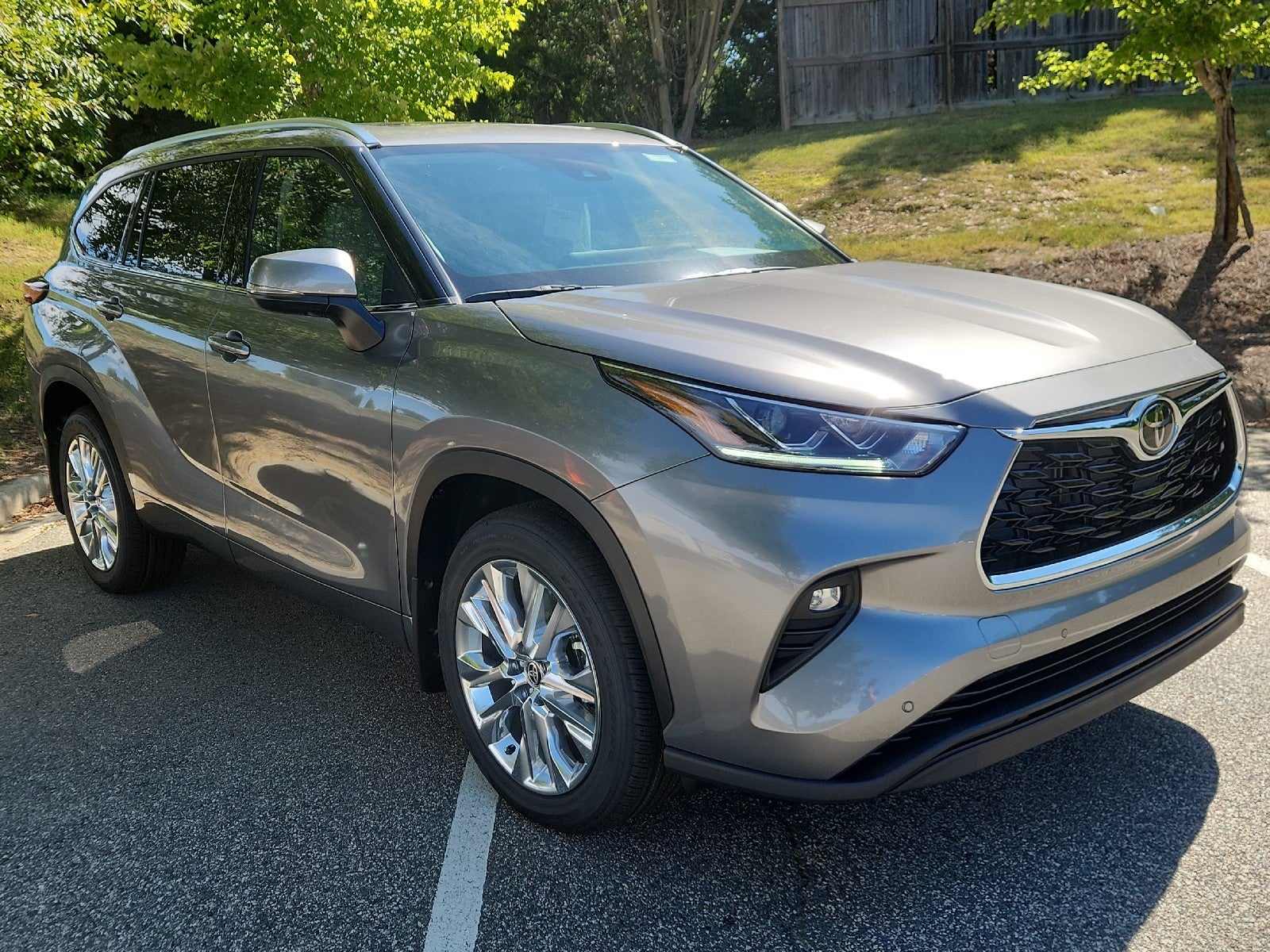 Heavy Metal 2026 Toyota Highlander SUV / Crossover All-Wheel Drive 8-Speed Dual Clutch