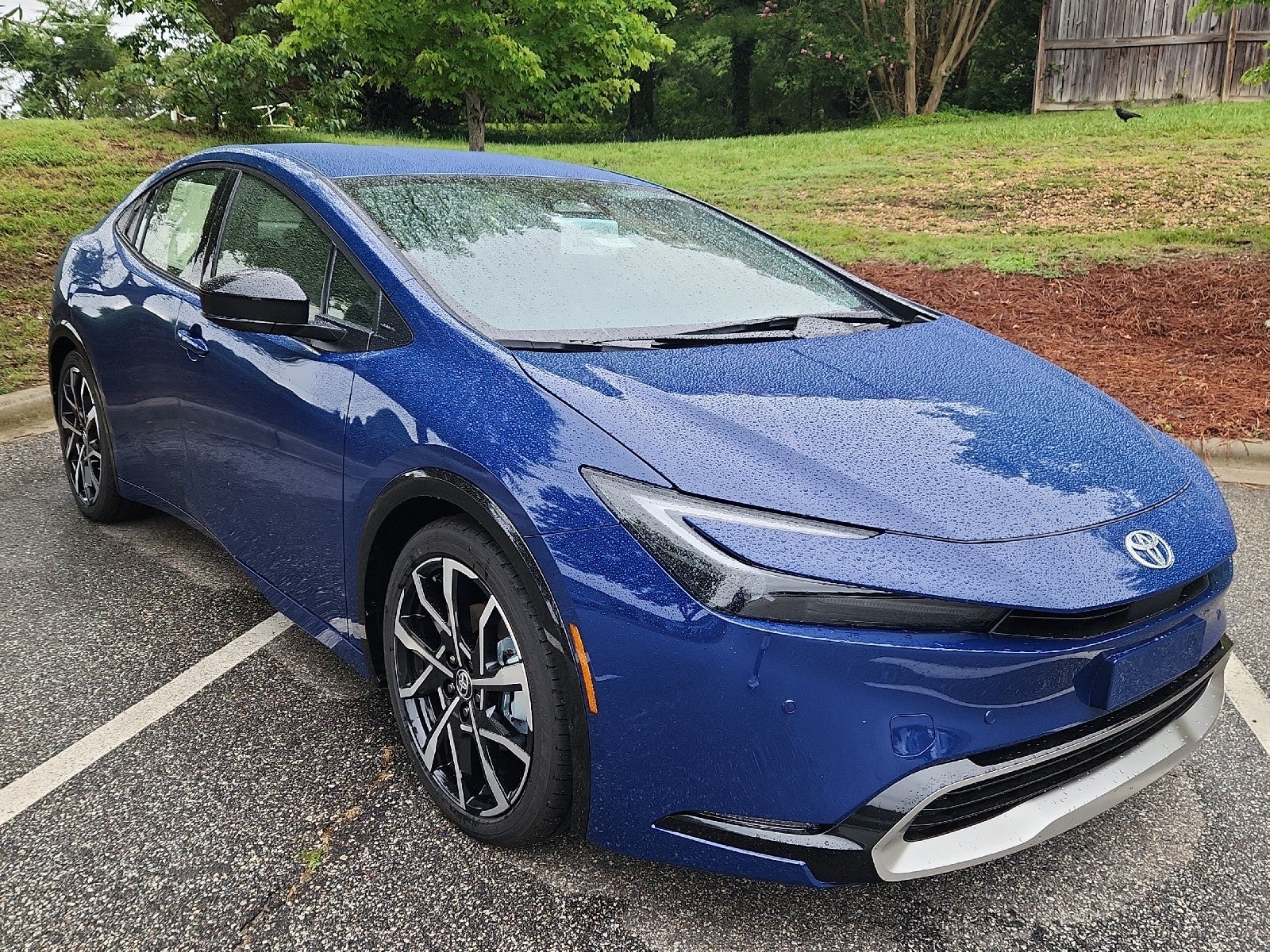 Reservoir Blue 2026 Toyota Prius Plug-In Hybrid Hatchback Front-Wheel Drive Continuously Variable Transmission