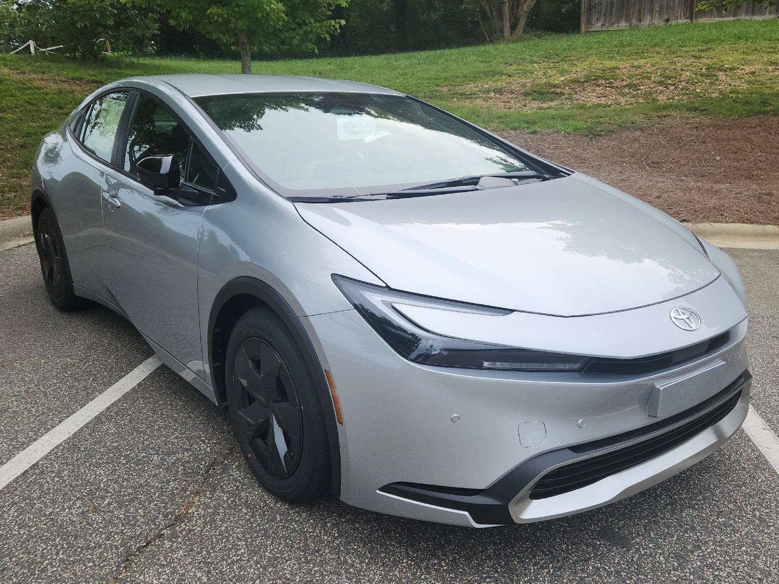 Cutting Edge 2026 Toyota Prius Plug-In Hybrid Hatchback Front-Wheel Drive Automatic
