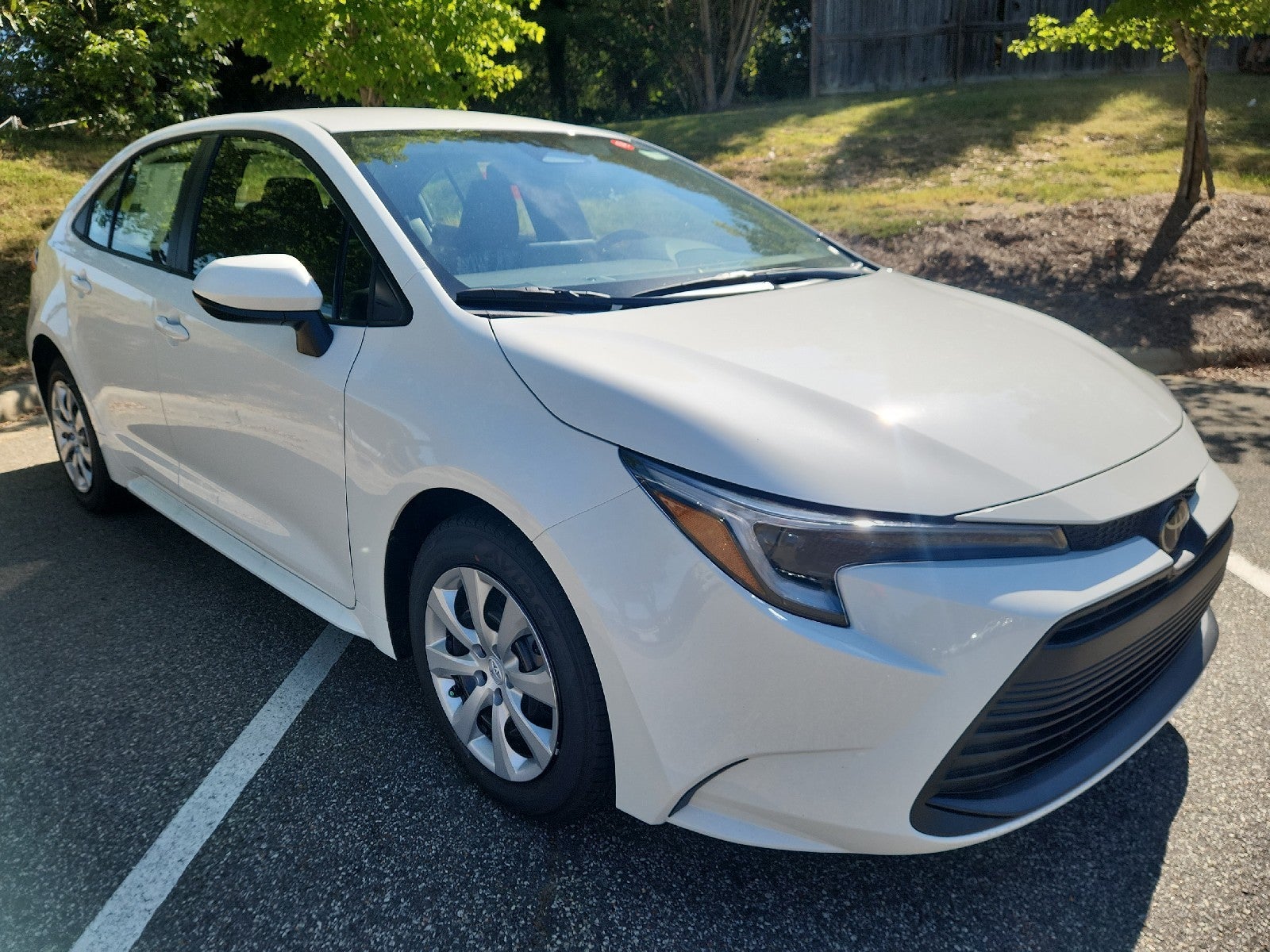 Ice Cap 2026 Toyota Corolla Hybrid Sedan Front-Wheel Drive Continuously Variable Transmission
