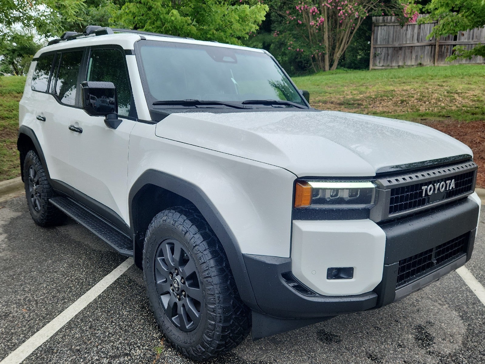 Ice Cap 2027 Toyota Land Cruiser SUV / Crossover  8-Speed Automatic