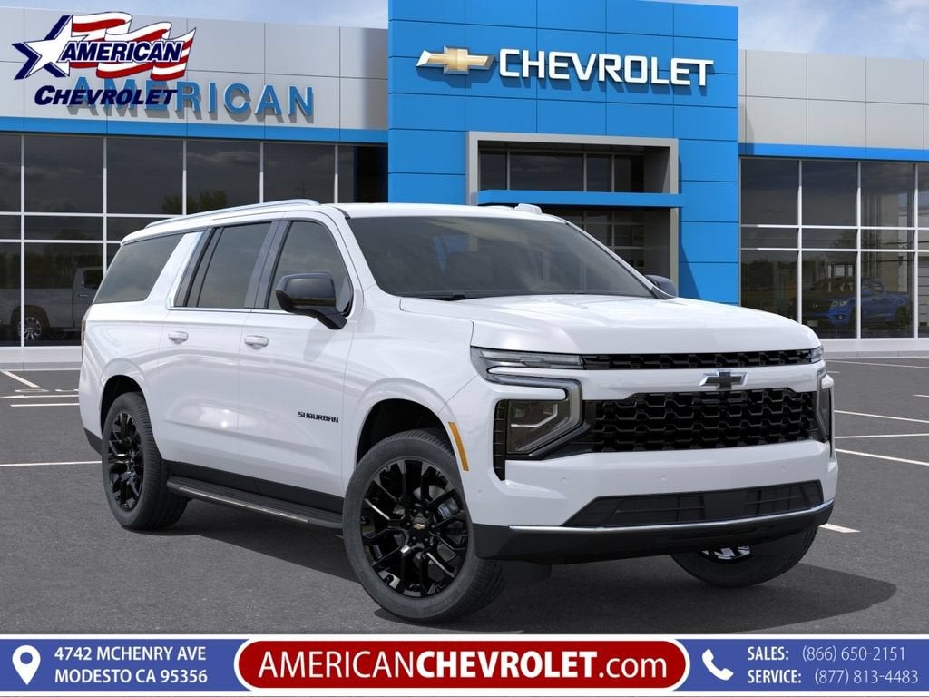 Summit White 2026 Chevrolet Suburban SUV / Crossover Four-Wheel Drive Automatic