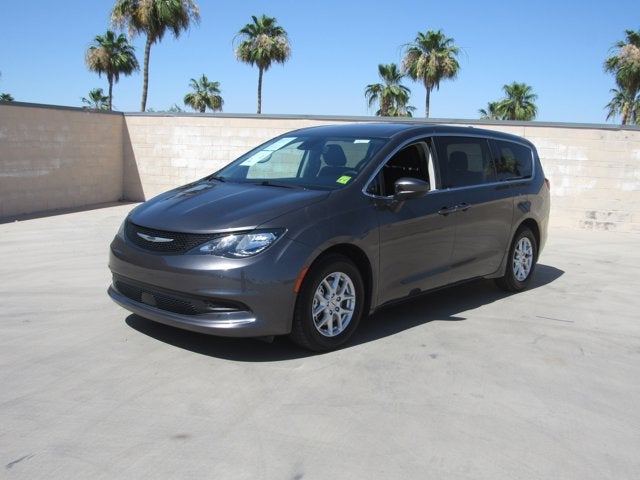 2023 Chrysler Voyager