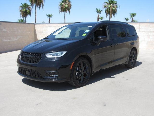 2025 Chrysler Pacifica
