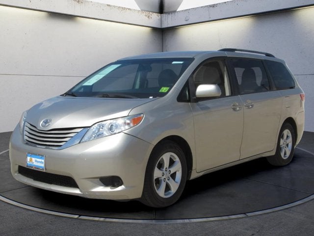 2016 Toyota Sienna