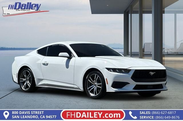 2024 Ford Mustang EcoBoost Fastback RWD