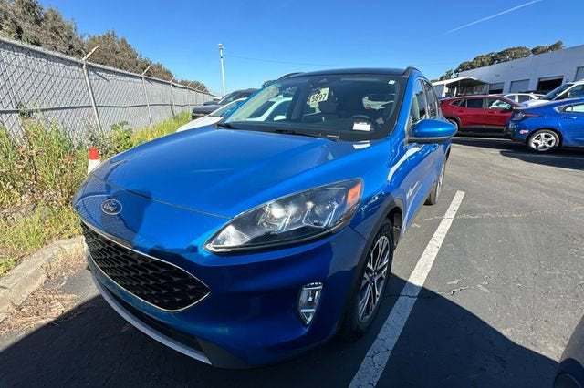 View vehicle photo 2