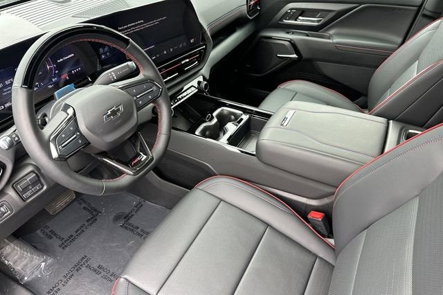 View vehicle photo 7