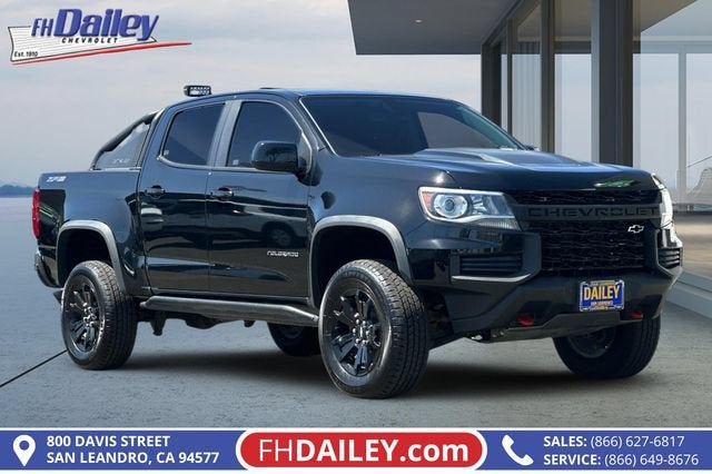 Black 2021 Chevrolet Colorado Pickup Truck Four-Wheel Drive Automatic