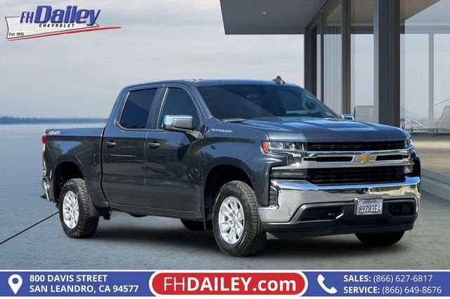 Shadow Gray Metallic 2022 Chevrolet Silverado 1500 Pickup Truck Four-Wheel Drive Automatic