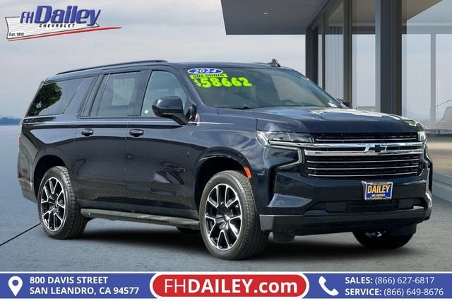 Midnight Blue Metallic 2024 Chevrolet Suburban SUV / Crossover 4X2 Automatic