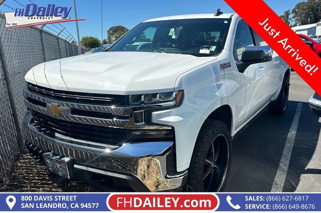 Summit White 2021 Chevrolet Silverado 1500 Pickup Truck Four-Wheel Drive Automatic