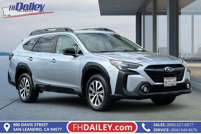  2023 Subaru Outback Premium AWD   