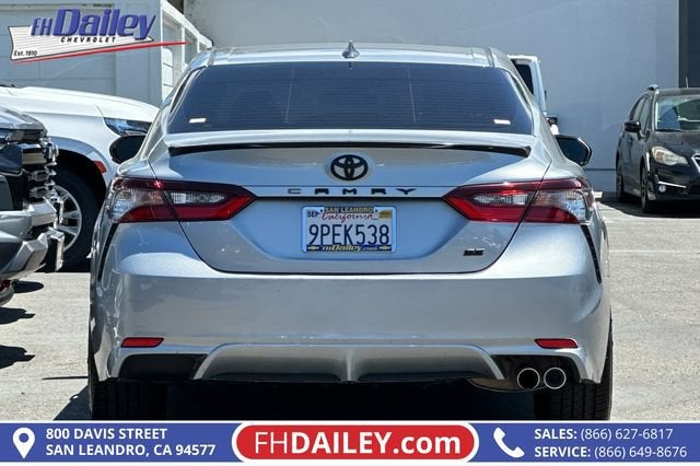 View vehicle photo 5