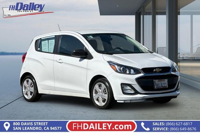 Summit White 2019 Chevrolet Spark Hatchback Front-Wheel Drive Automatic