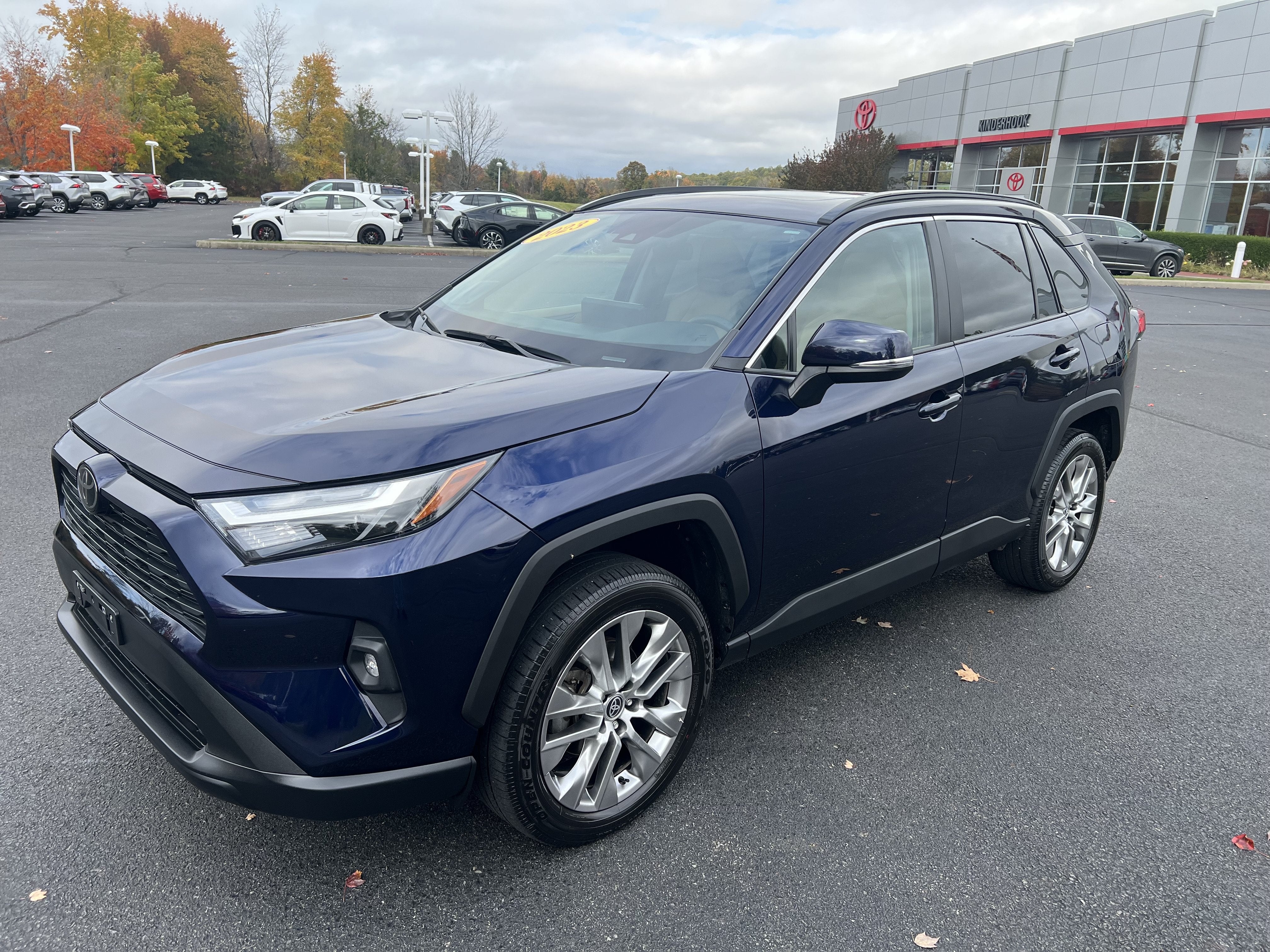  2023 Toyota RAV4 XLE Premium AWD   