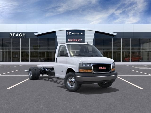 Summit White 2026 GMC Savana Chassis Van Rear-Wheel Drive Automatic