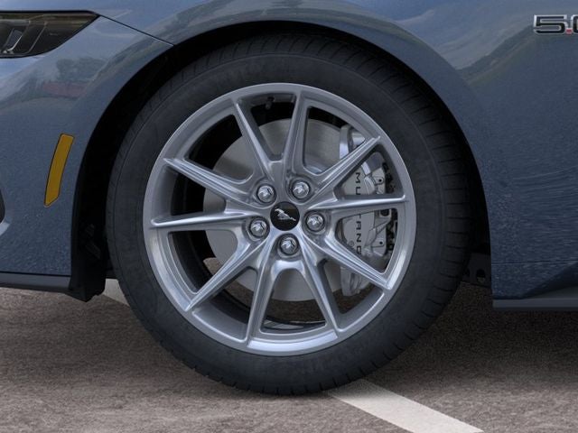 2026 Ford Mustang GT PREMIUM 2dr Car Slide 17
