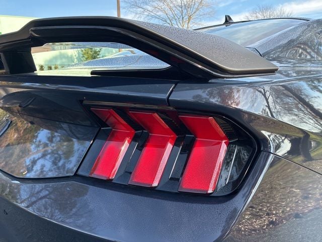 2026 Ford Mustang DARK HORSE 2dr Car Slide 12