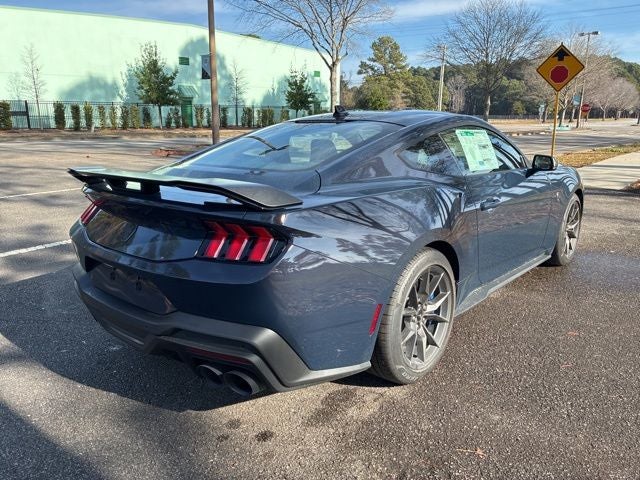 2026 Ford Mustang DARK HORSE 2dr Car Slide 1