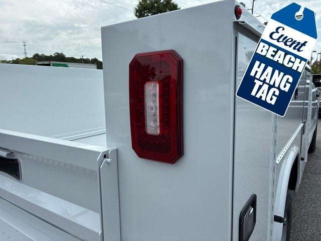 2026 Ford F-250SD XL Extended Cab Pickup Slide 15