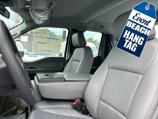 2026 Ford F-250SD XL Extended Cab Pickup Slide 26