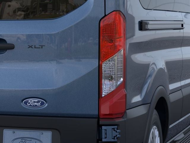 2026 Ford Transit-350 XLT Van Slide 19