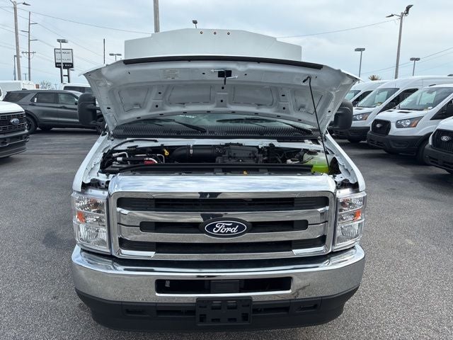 2026 Ford E-350SD BASE CUTAWAY Specialty Vehicle Slide 22