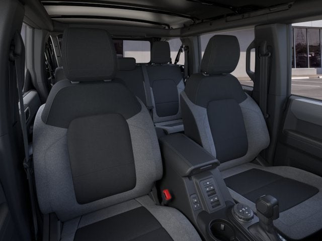 2025 Ford Bronco BASE Convertible Slide 8