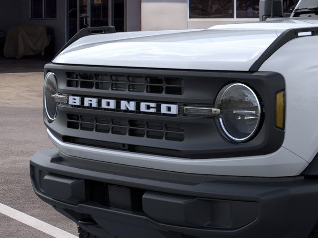 2026 Ford Bronco BIG BEND Convertible Slide 17