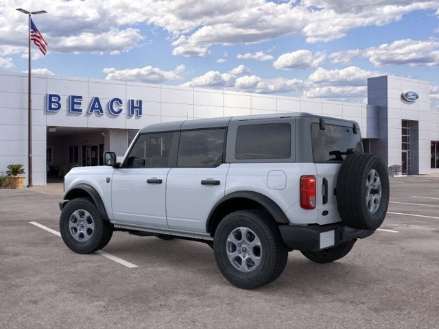 2026 Ford Bronco BIG BEND Convertible Slide 2
