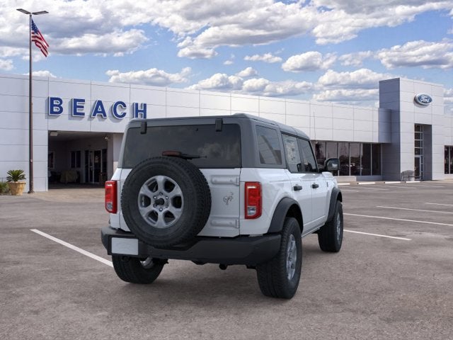 2026 Ford Bronco BIG BEND Convertible Slide 6