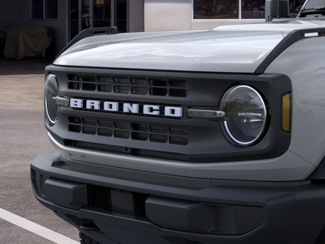 2026 Ford Bronco BIG BEND Convertible Slide 17