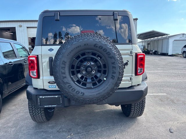 2026 Ford Bronco BIG BEND Convertible Slide 1